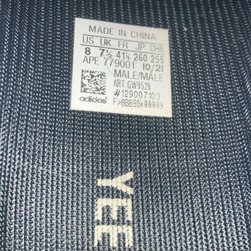 Used - Picture 2 of 2